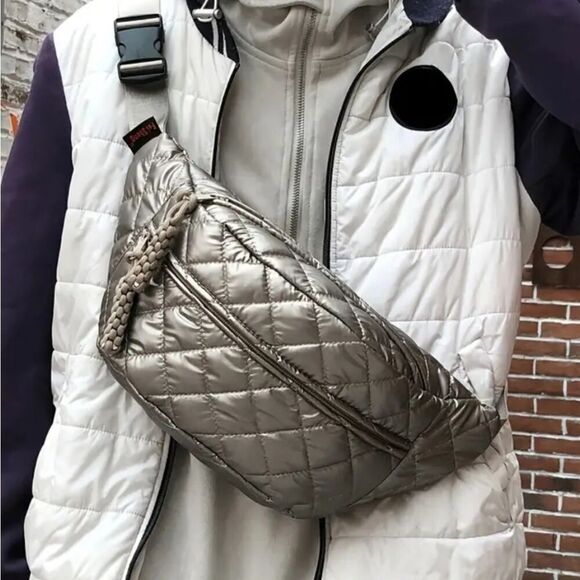 Stylish Quilted Chest Sling Travel Bag in Silver, Bronze or Black Tone - Picture 4 of 9